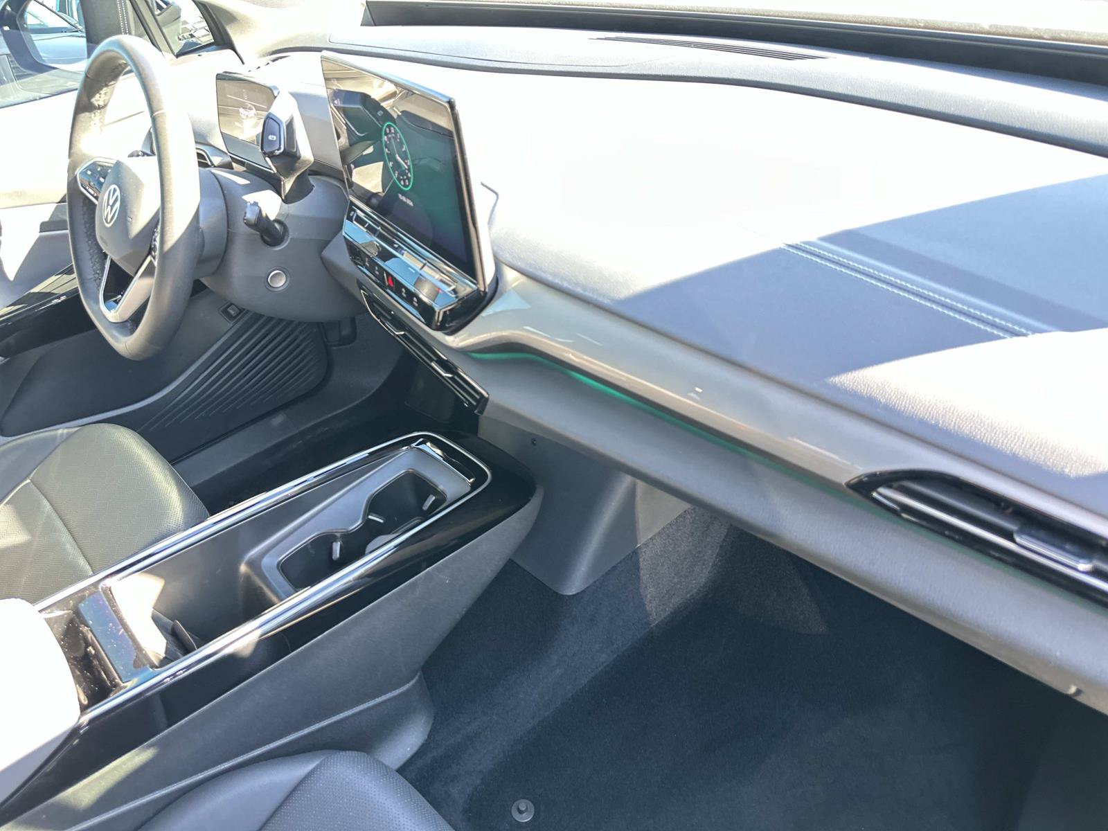 Certified 2023 Volkswagen ID.4 Pro S AWD/4WD image 30