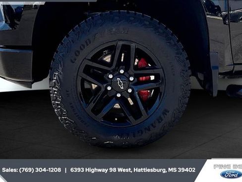 Used 2023 Chevrolet Silverado 1500 Custom Trail Boss image 7