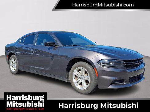 Used 2023 Dodge Charger SXT RWD image 1