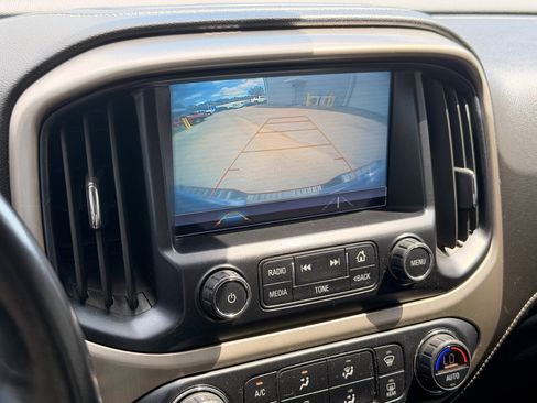 Used 2018 GMC Canyon Denali AWD/4WD image 25
