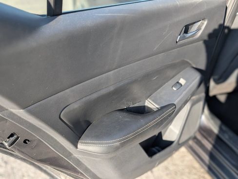 Used 2022 Nissan Altima 2.5 SV FWD image 18