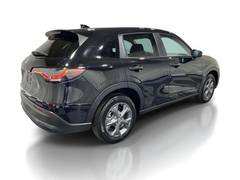 New 2026 Honda HR-V LX image 4