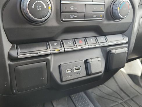 Used 2022 Chevrolet Silverado 1500 Custom w/ LPO, Dark Essentials Package AWD/4WD image 27