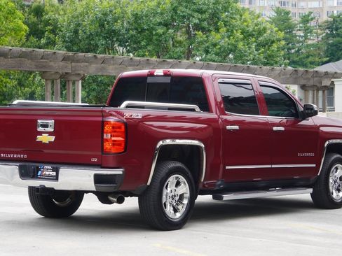Used 2014 Chevrolet Silverado 1500 LTZ Z71 w/ LTZ Plus Package AWD/4WD image 4