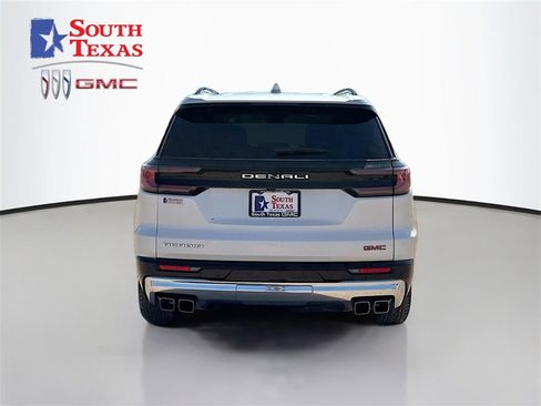 Used 2024 GMC Acadia Denali image 1