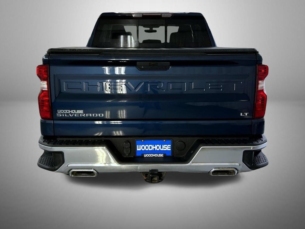 Certified 2021 Chevrolet Silverado 1500 LT w/ Z71 Off-Road Package AWD/4WD image 7
