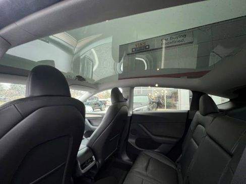 Used 2024 Tesla Model Y Performance image 8