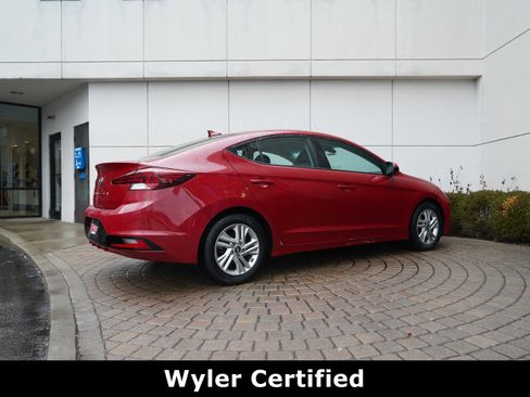 Used 2020 Hyundai Elantra SEL image 3