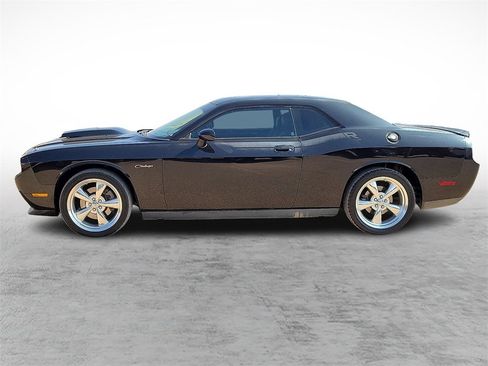 Used 2010 Dodge Challenger R/T image 6