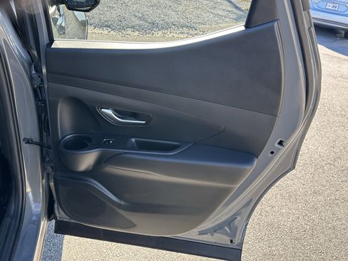 Used 2024 Hyundai Santa Cruz SEL image 16