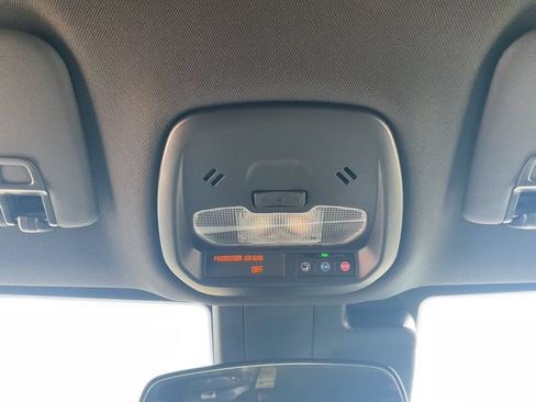 Used 2025 Buick Envista Preferred FWD image 16