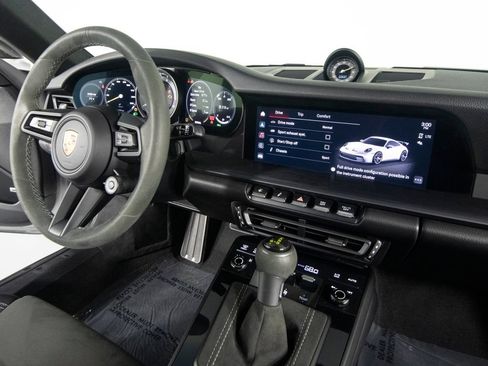 Certified 2022 Porsche 911 GT3 RWD image 36