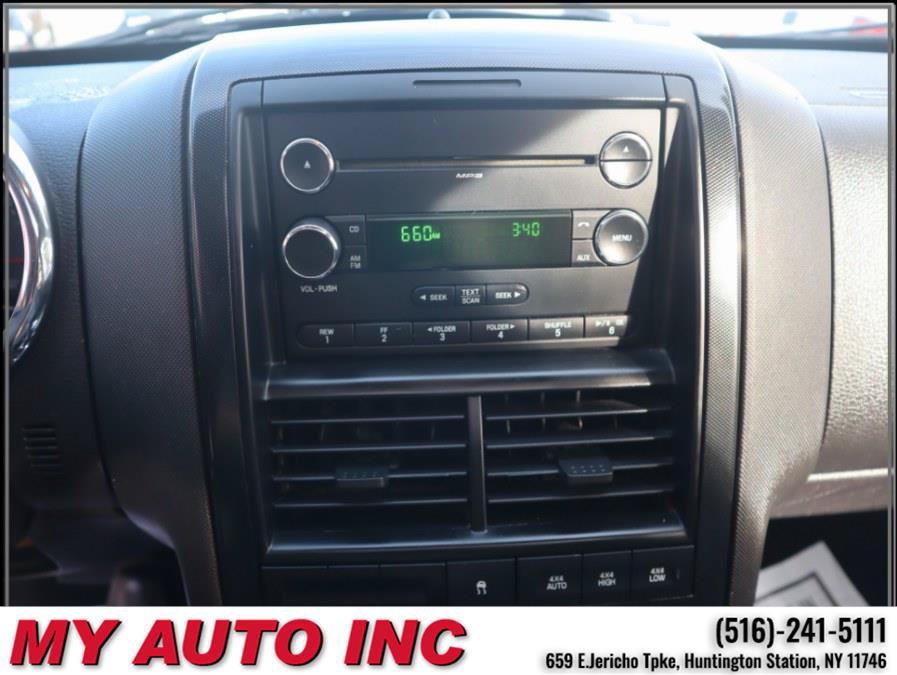 Used 2010 Ford Explorer XLT AWD/4WD image 15