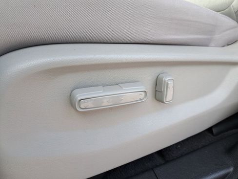 Used 2019 Honda Odyssey LX image 15