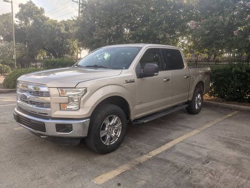 Used 2017 Ford F150 XLT w/ Equipment Group 302A Luxury AWD/4WD image 1
