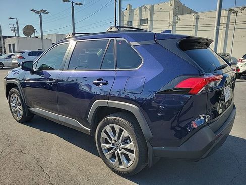 Used 2023 Toyota RAV4 XLE Premium image 5