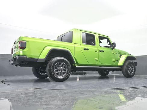 New 2026 Jeep Gladiator Sport image 56
