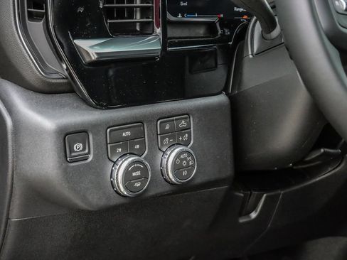 New 2026 GMC Sierra 1500 Elevation w/ Elevation Premium Package AWD/4WD image 30