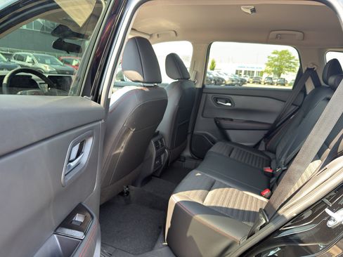 New 2026 Nissan Rogue SV AWD/4WD image 29