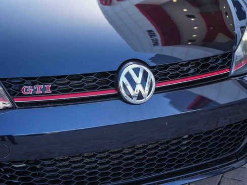 Used 2017 Volkswagen GTI S FWD image 6