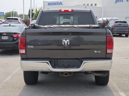 Used 2017 RAM 1500 Classic SLT AWD/4WD image 6