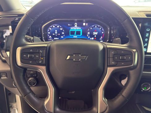 Used 2023 Chevrolet Silverado 1500 RST w/ Z71 Off-Road Package image 19