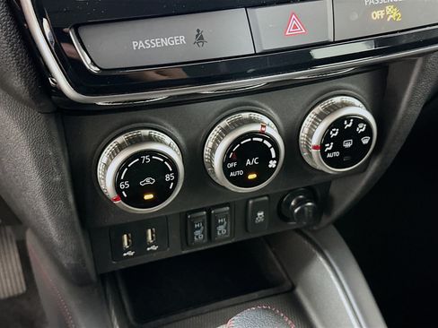 Used 2025 Mitsubishi Outlander Sport LE AWD/4WD image 21