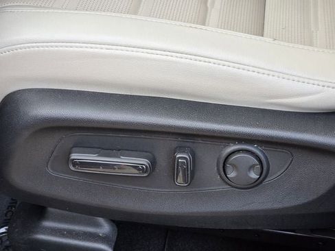 Used 2024 Honda CR-V EX-L image 20