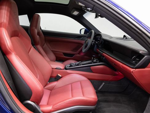 Used 2022 Porsche 911 Carrera GTS RWD image 14