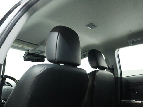 Used 2022 Mitsubishi Outlander Sport SE FWD image 27
