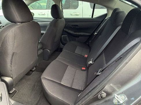 Used 2024 Nissan Sentra SV image 13