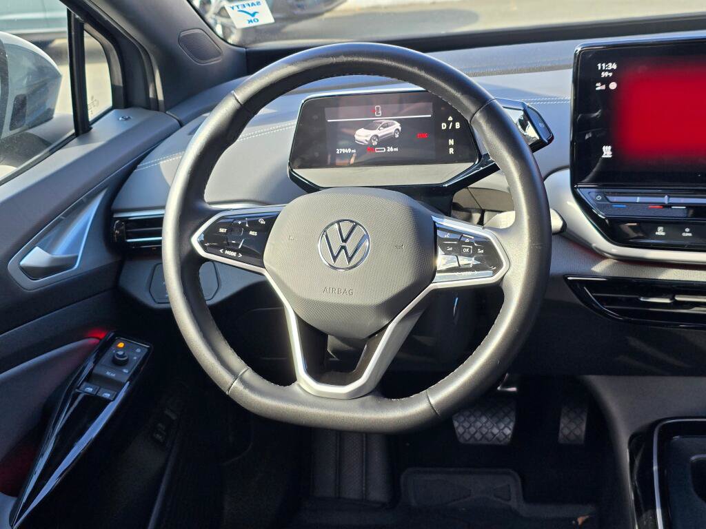 Used 2023 Volkswagen ID.4 Pro S AWD/4WD image 19