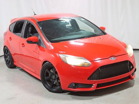 Used 2013 Ford Focus ST image 6