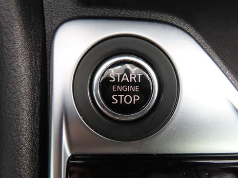 Used 2025 Nissan Sentra SV FWD image 19