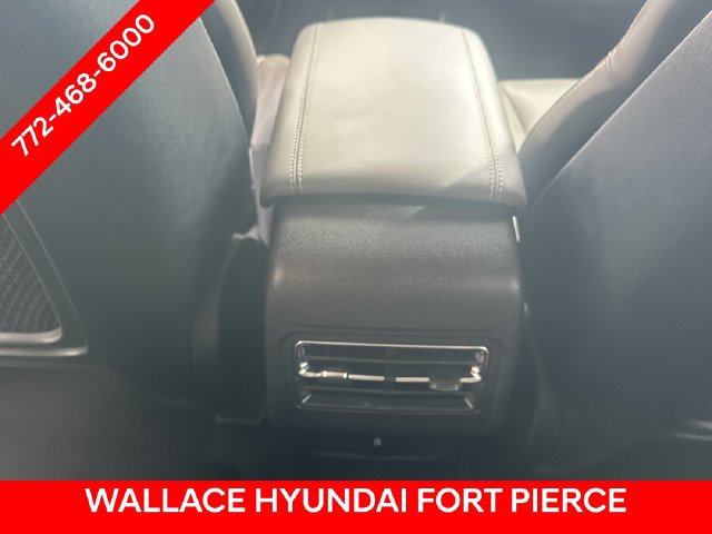Used 2023 Lincoln Corsair FWD image 14