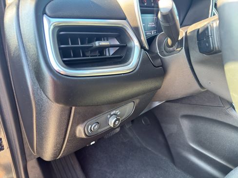 Used 2018 Chevrolet Equinox LT AWD/4WD image 15