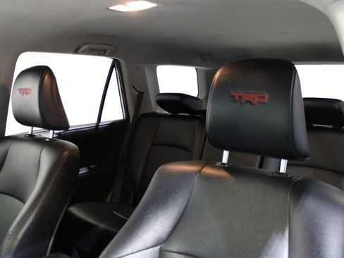 Used 2017 Toyota 4Runner TRD Pro image 18