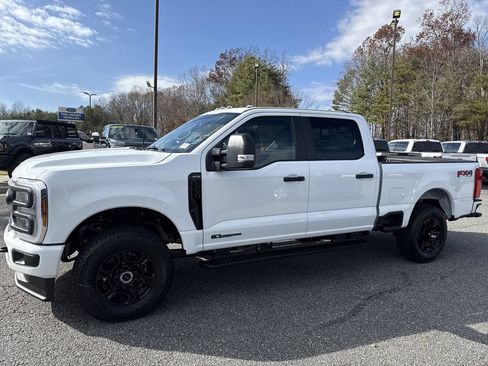 New 2026 Ford F250 XL w/ STX Appearance Package AWD/4WD image 4