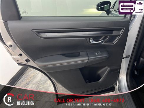 Used 2025 Honda CR-V Sport-L image 41