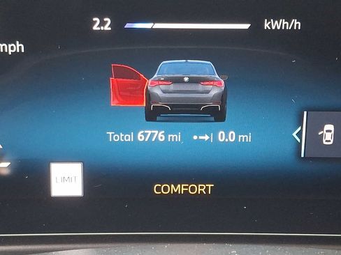 Used 2025 BMW i4 xDrive40i w/ Premium Package AWD/4WD image 21