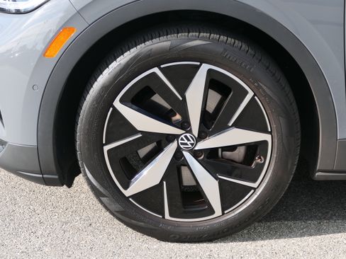 Used 2023 Volkswagen ID.4 Pro RWD image 10
