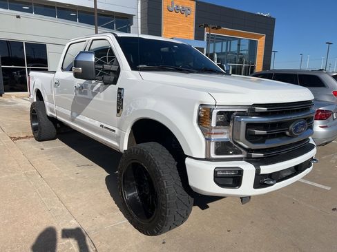 Used 2020 Ford F250 Platinum w/ FX4 Off-Road Package image 1
