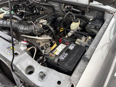 Used 2004 Ford Ranger XL image 25