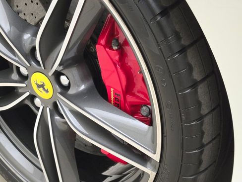 Used 2024 Ferrari Roma RWD image 14