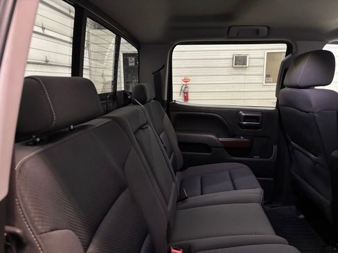 Used 2017 GMC Sierra 1500 SLE image 32