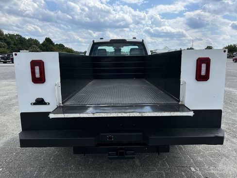 Used 2021 Ford F450 XL w/ Power Equipment Group image 63