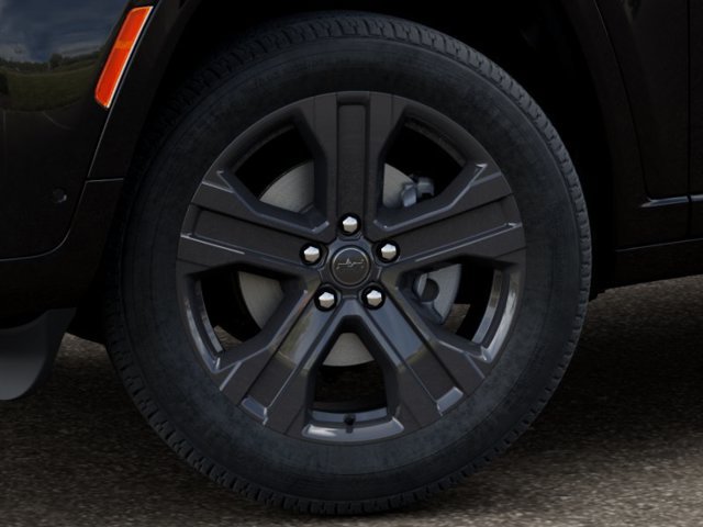 New 2027 Jeep Grand Cherokee Limited AWD/4WD image 8