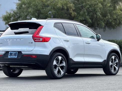 New 2026 Volvo XC40 B5 Plus w/ Protection Package Premier AWD/4WD image 2