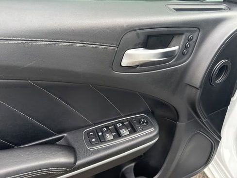 Used 2020 Dodge Charger Scat Pack RWD image 15