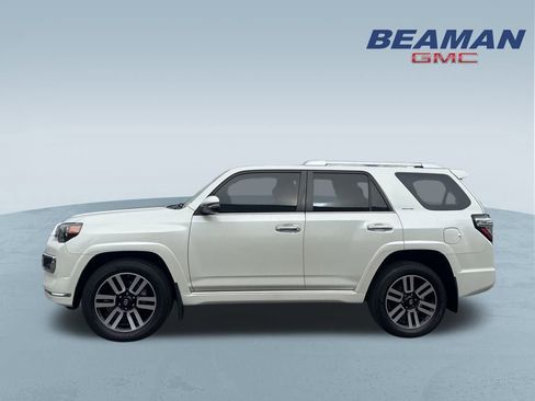Used 2017 Toyota 4Runner Limited image 4